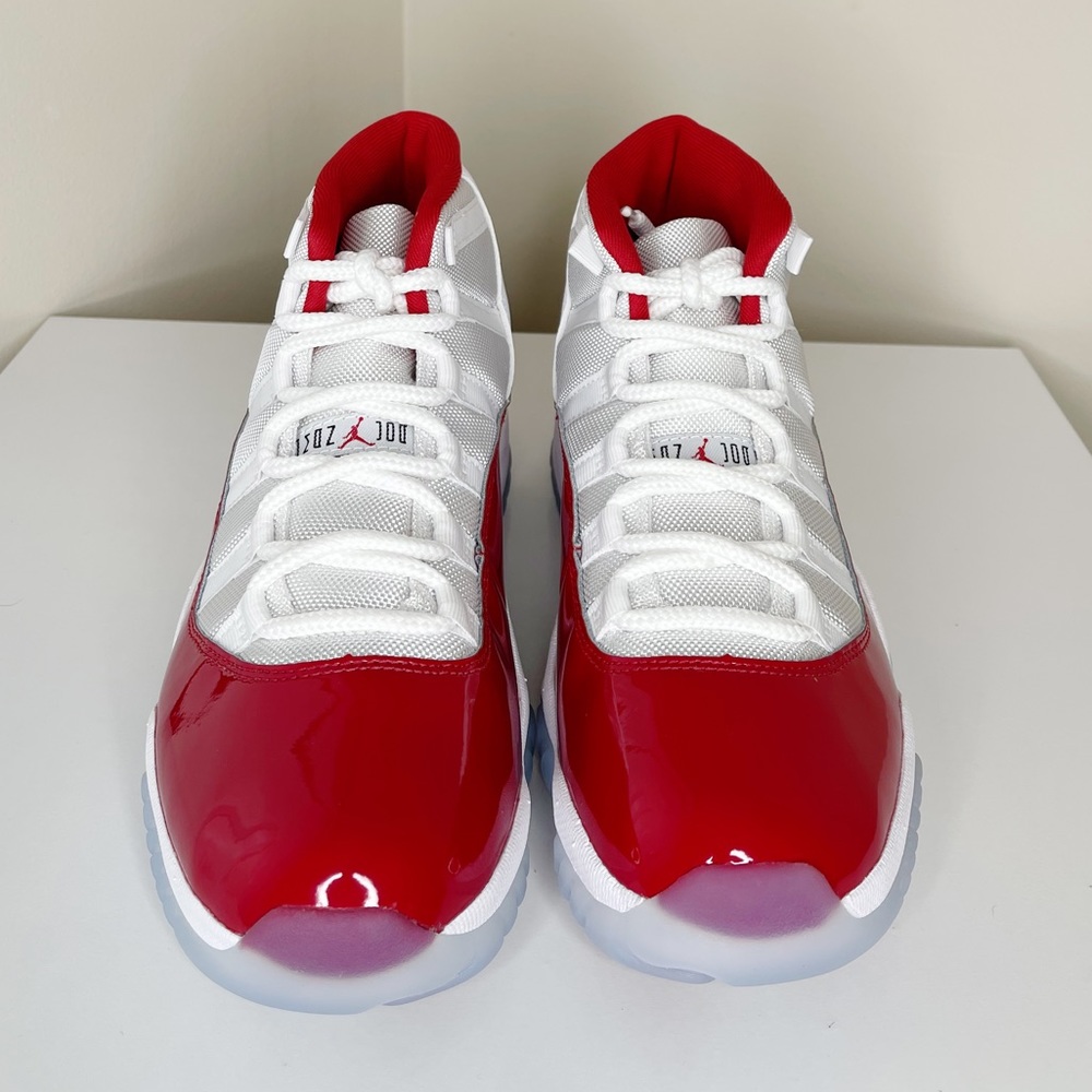 Jordan 11 Retro CHERRY 🍒 DS - Picture 3 of 8